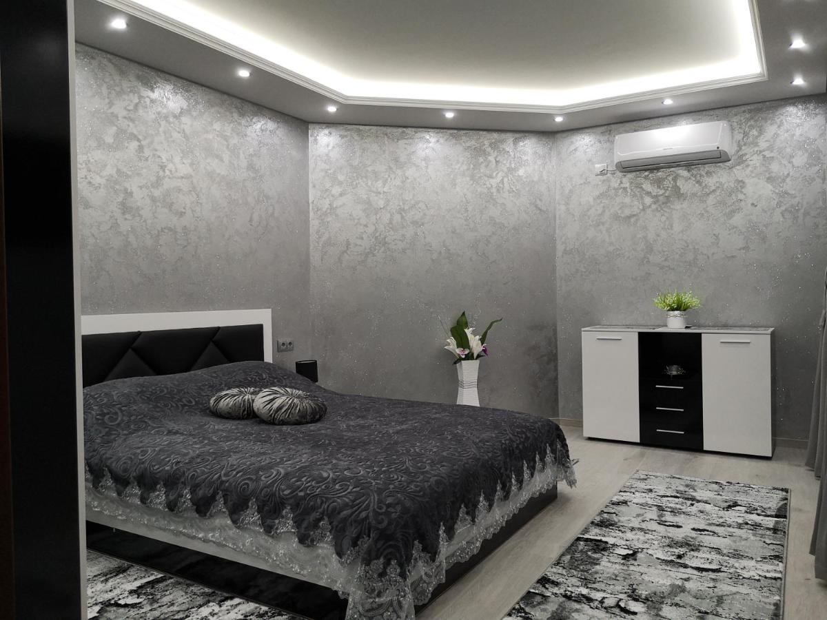 City Apartments - A Brand New Luxury & Comfy 2 Asenovgrad ภายนอก รูปภาพ