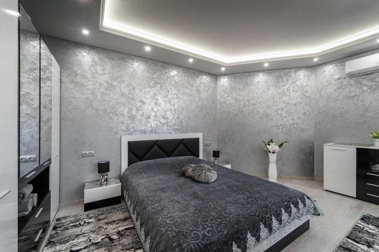 City Apartments - A Brand New Luxury & Comfy 2 Asenovgrad ภายนอก รูปภาพ